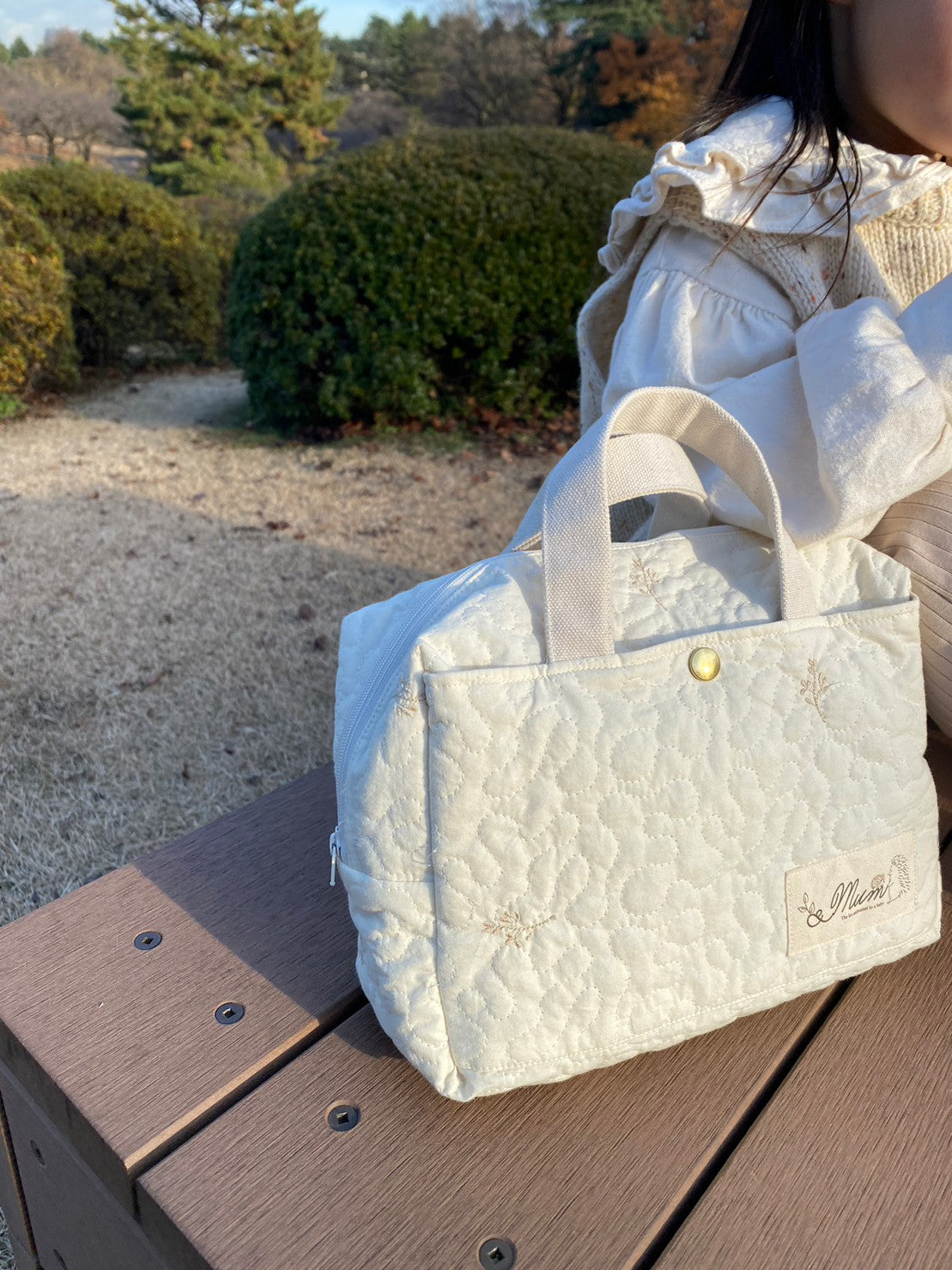 《出産祝い》おむつポーチ イブル リーフ刺繍 ヌビバック マザーズバッグ