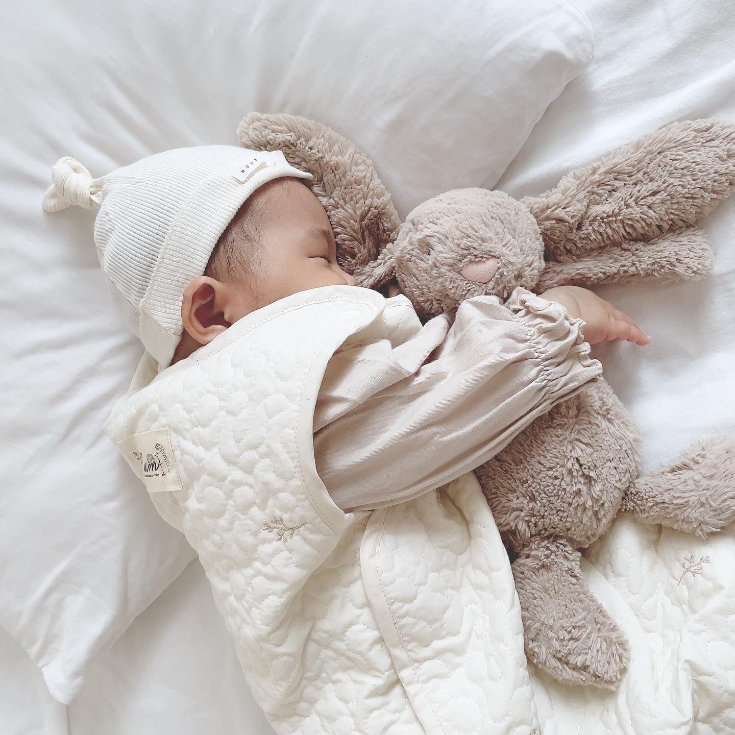 出産祝い 名入れ イブル ベビースリーパー  6重ガーゼ ベスト型  綿100% 日本製