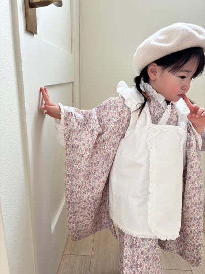 3歳 女の子 レンタル着物「10泊11日」753 リバーシブル被布（リバティ苺柄）